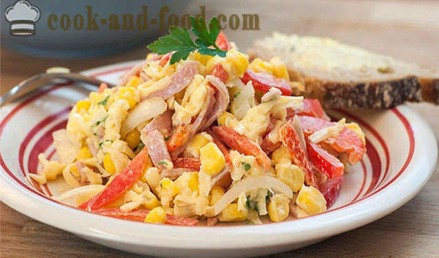 Salada com presunto e ovos