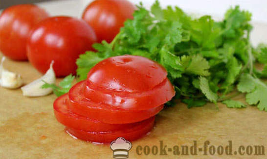 Aperitivo picante de tomate