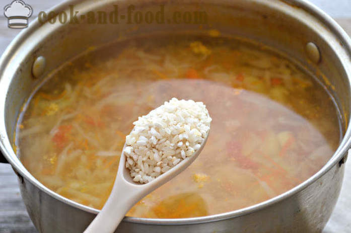 Sopa de repolho fresco com carne e arroz - como cozinhar sopa de carne, um passo a passo fotos de receitas