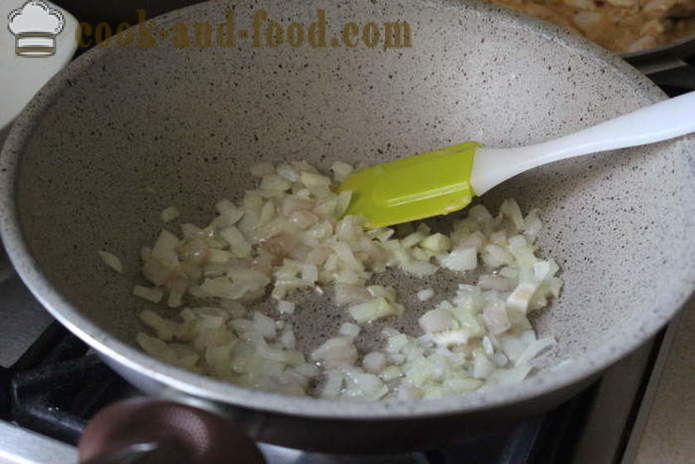 Batatas cozidas com cebolas e bacon - tão delicioso para cozinhar batatas para um prato, um passo a passo fotos de receitas