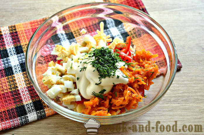Salada de queijo com tomate cereja, ovo e cenoura em coreano - Como fazer salada de queijo, um passo a passo fotos de receitas