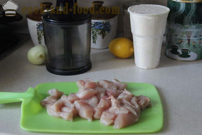 Almôndegas de frango picada com arroz e molho de creme azedo - como cozinhar almôndegas de frango picada e arroz, com um passo a passo fotos de receitas