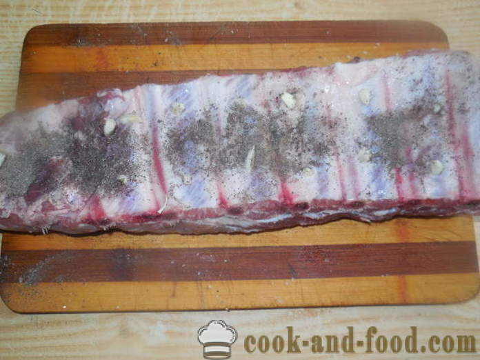 Costelas de porco cozidos com mel e molho de soja - como assar costelas de porco no forno, com um passo a passo fotos de receitas