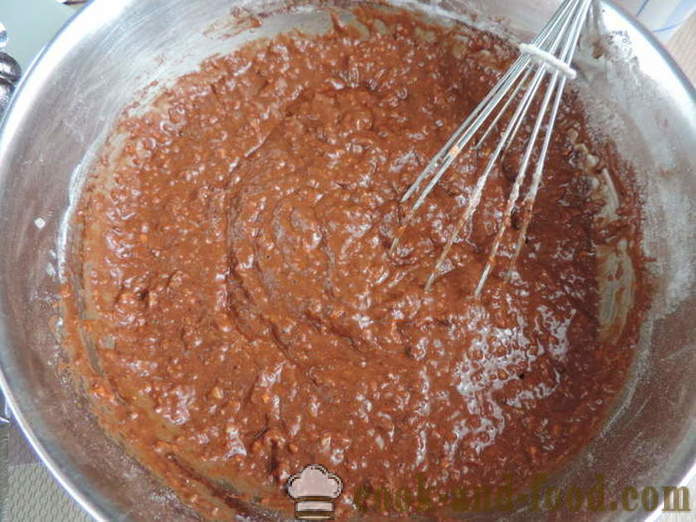 O bolo de cenoura mais fácil de chocolate com óleo vegetal - como cozinhar bolo de cenoura no forno, com um passo a passo fotos de receitas