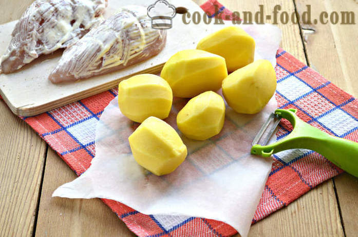 Batatas assadas com frango e tomate - como assar frango no forno com batatas, um passo a passo fotos de receitas
