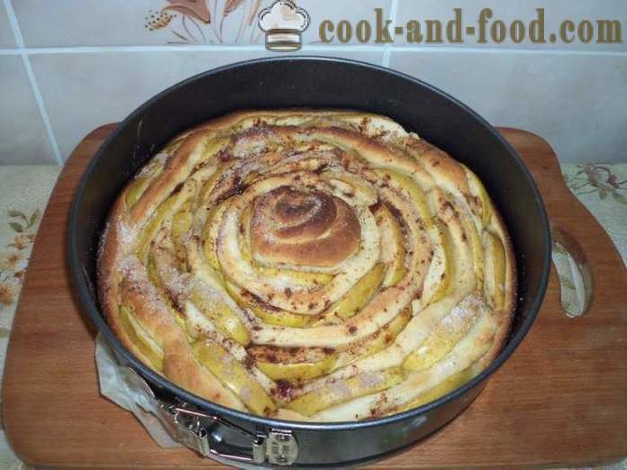 Levedura torta de maçã Rosa - como cozinhar uma torta de maçã com massa de pão em forma de rosas, passo a passo fotos de receitas