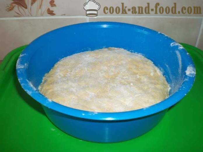 Torta de abóbora simples com massa de pão - como fazer torta de abóbora, um passo a passo fotos de receitas