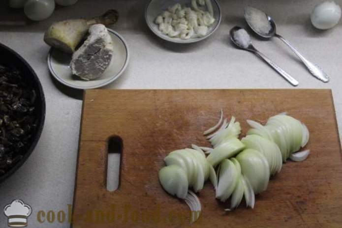 Salada em camadas com cogumelos, peito e abacaxi - Como fazer salada de abacaxi com frango, um passo a passo fotos de receitas