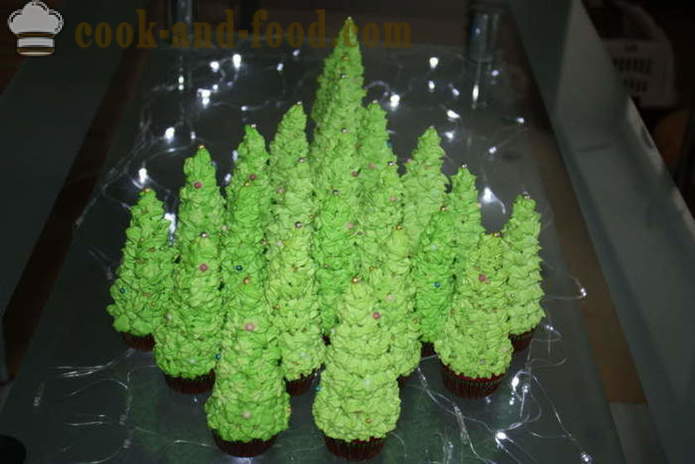 Natal bolos de árvores de Natal - como cozinhar bolos de Natal árvores de Natal no passo a passo casa fotos de receitas