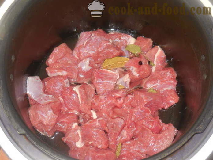 Tender guisado de vitela - como refogar multivarka vitela, fotos passo a passo receita