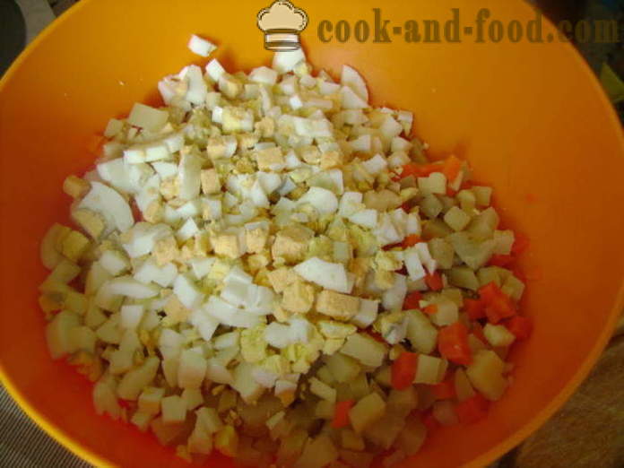 Salada francesa com nenhuma carne e enchidos - como preparar uma salada com maçã, com um passo a passo fotos de receitas