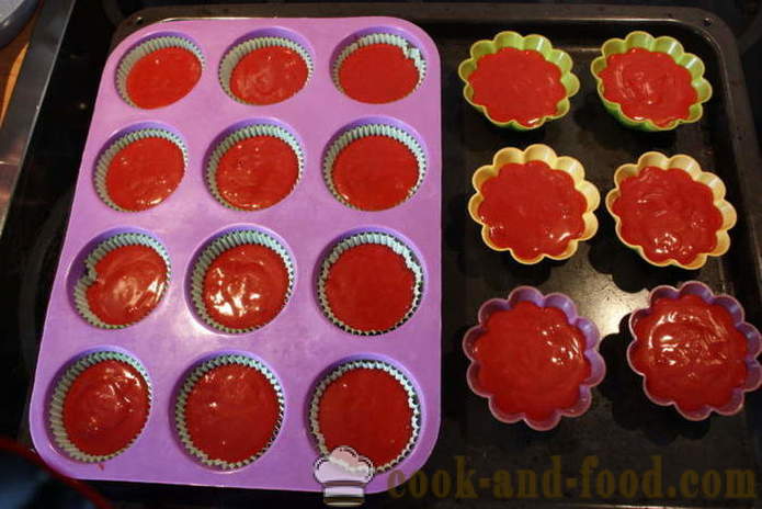Biscoitos vermelhos e brancos - como fazer bolinhos de veludo vermelho em casa, fotos passo a passo receita