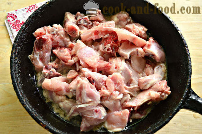 Molho saboroso de frango a massas ou trigo mourisco - como cozinhar um delicioso molho de frango, um passo a passo fotos de receitas