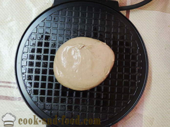 Caseiras waffles crocantes de chocolate - como fazer waffles em um ferro de waffle, um passo a passo fotos de receitas