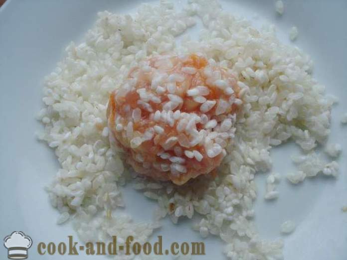 Almôndegas dietéticos para um par - como cozinhar almôndegas com arroz e carne picada em multivarka, fotos passo a passo receita
