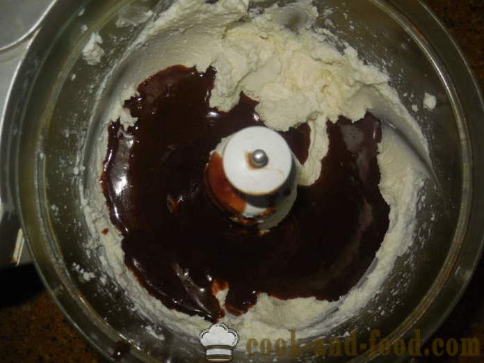 Curd Páscoa com creme e chocolate - como cozinhar a Páscoa coalhada sem ovos, passo a passo fotos de receitas