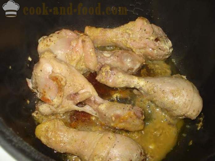 Pernas cozido de frango em multivarka - como assar os pés de galinha em multivarka, passo a passo fotos de receitas