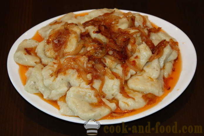 Gnocchi sem carne com molho de tomate e cebola - como cozinhar um nhoque de batata, um passo a passo fotos de receitas