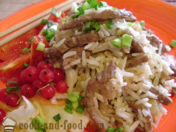 Arroz com carne em chinês - como cozinhar arroz com carne em uma frigideira, um passo a passo fotos de receitas