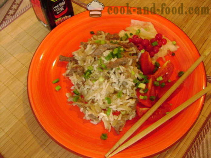 Arroz com carne em chinês - como cozinhar arroz com carne em uma frigideira, um passo a passo fotos de receitas