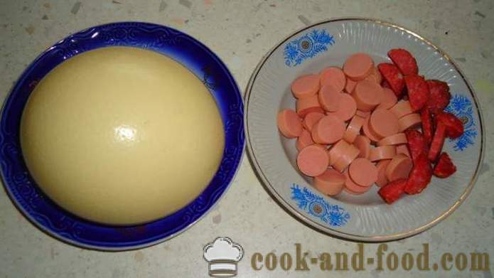 Grandes ovos fritos com salsichas de ovos de avestruz - Como cozinhar uma omelete de ovos de avestruz, fotos passo a passo receita