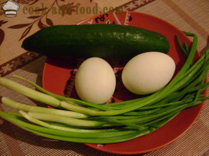 Salada: pepinos, ovos, cebolinha e maionese - como fazer salada de pepino com maionese, um passo a passo fotos de receitas