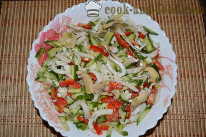 Salada com lula, cogumelos, pepino e pimenta - como preparar uma salada com lulas e cogumelos, um passo a passo fotos de receitas