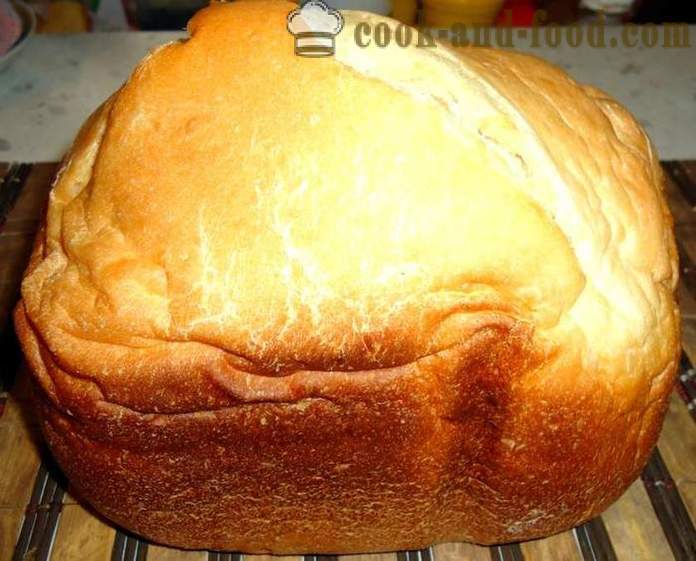 Pão caseiro simples na máquina de fazer pão - como cozer pão na máquina de fazer pão em casa, passo a passo fotos de receitas