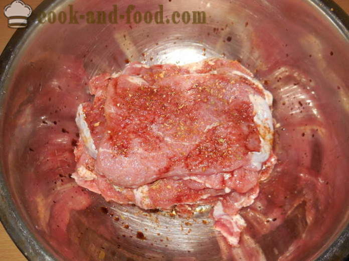 Rolos de carne recheado no forno - como cozinhar Rolos de carne em espetos, um passo a passo fotos de receitas