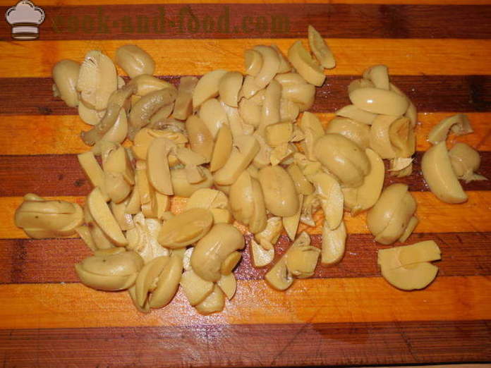 Assado de peru rolo coxa com cogumelos - como cozinhar um roulade de peru no forno, com um passo a passo fotos de receitas
