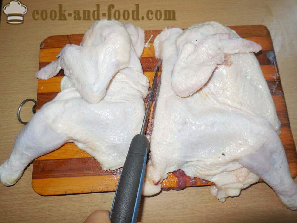 Multivarka tabaco Chicken - como cozinhar um frango no tabaco multivarka-panela, um passo a passo fotos de receitas