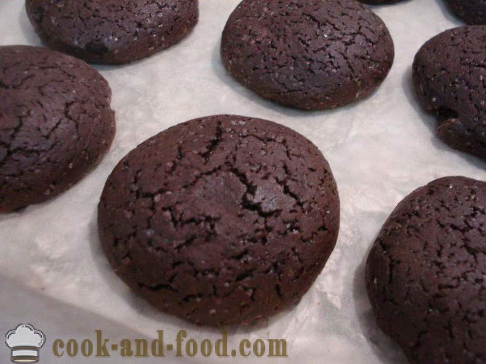 Biscoitos de chocolate caseiros com cacau forma rápida e simples - como cozinhar biscoitos de chocolate em casa, fotos passo a passo receita