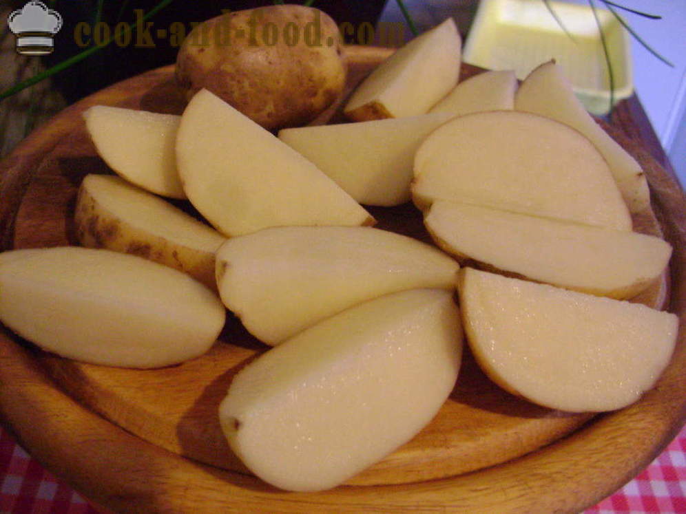 Batata cozida com uma crosta - fatias de batata cozida como no forno, com um passo a passo fotos de receitas