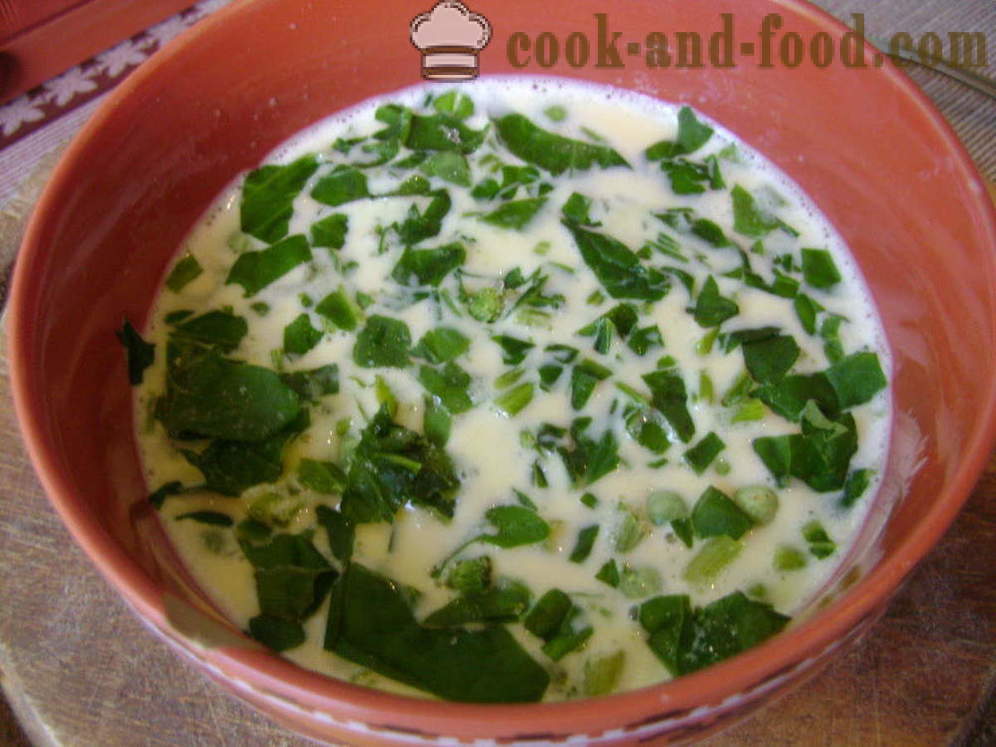 Ovos mexidos exuberantes com leite, espinafre e ervilhas - como fazer uma omelete macia em uma panela, com um passo a passo fotos de receitas