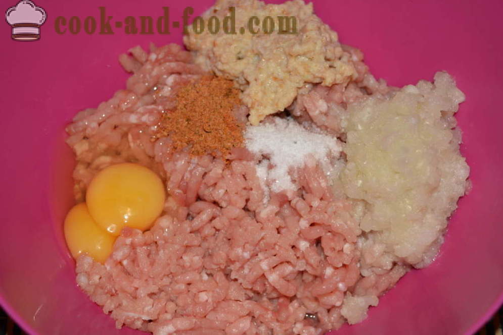 Ouriços saborosa carne picada com arroz por um par - como cozinhar carne com ouriços arroz em multivarka, fotos passo a passo receita