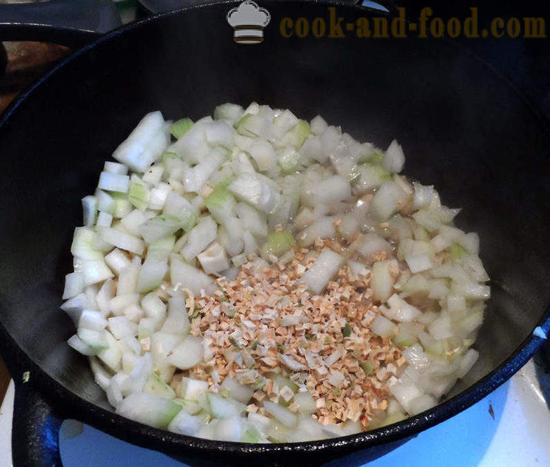 Bigus com repolho, carne e cogumelos - como cozinhar corretamente Bigus, um passo a passo fotos de receitas