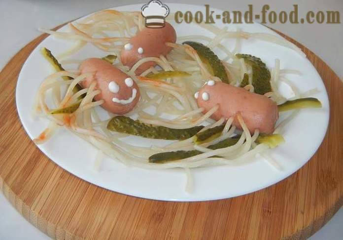 Polvo de salsichas e espaguete - como cozinhar espaguete com salsichas para as crianças, um passo a passo fotos de receitas