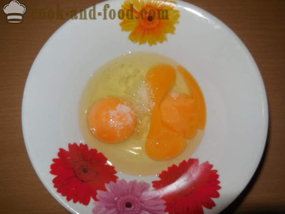 Pasta sobre os ovos, sem água - como fazer macarrão caseiro para a sopa, um passo a passo fotos de receitas