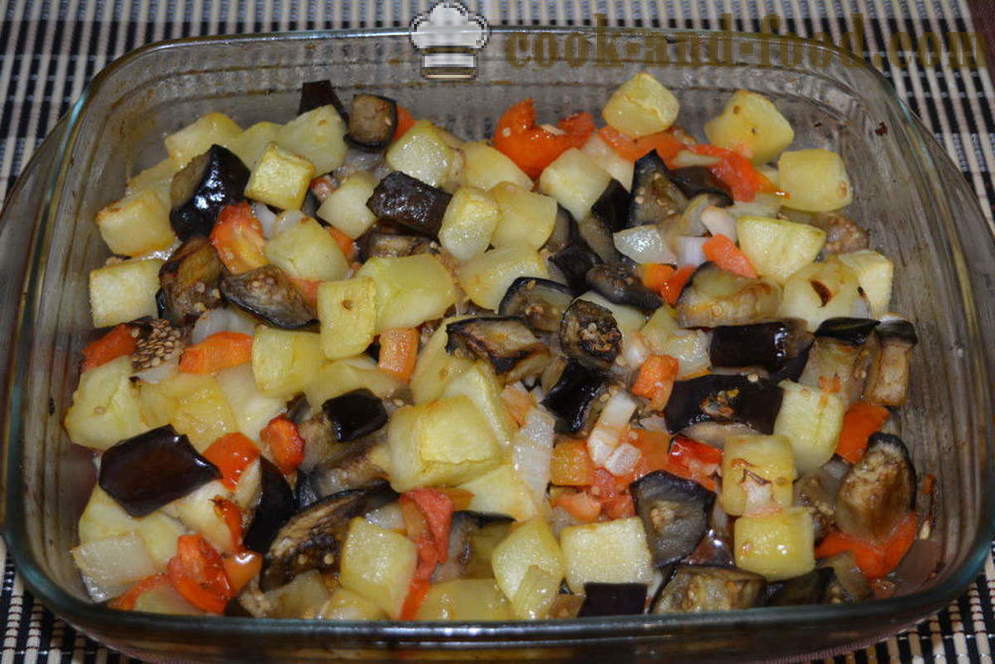 Ensopado de legumes com berinjela e abobrinha no forno - como cozinhar berinjela refogada e abobrinha, com um passo a passo fotos de receitas