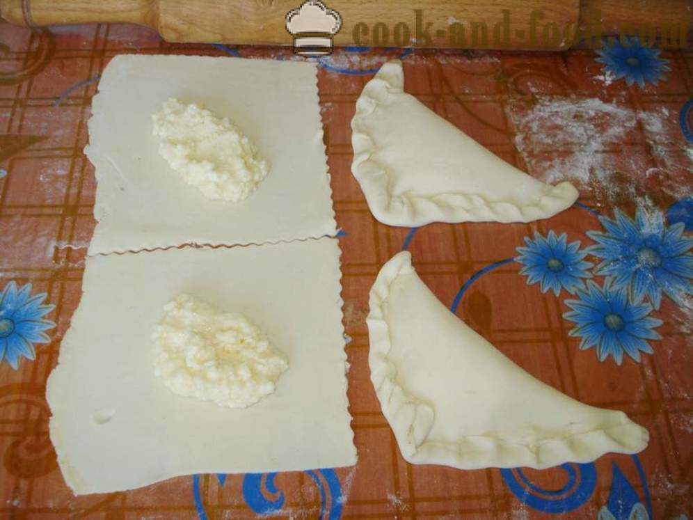 Puffs com massa folhada de queijo - passo a passo, como fazer massa folhada com queijo no forno, a receita com uma foto