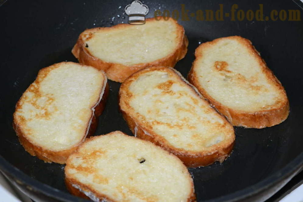 Pão doce de torrada com ovo e leite em uma panela - como fazer um pão de pão em uma frigideira, um passo a passo fotos de receitas