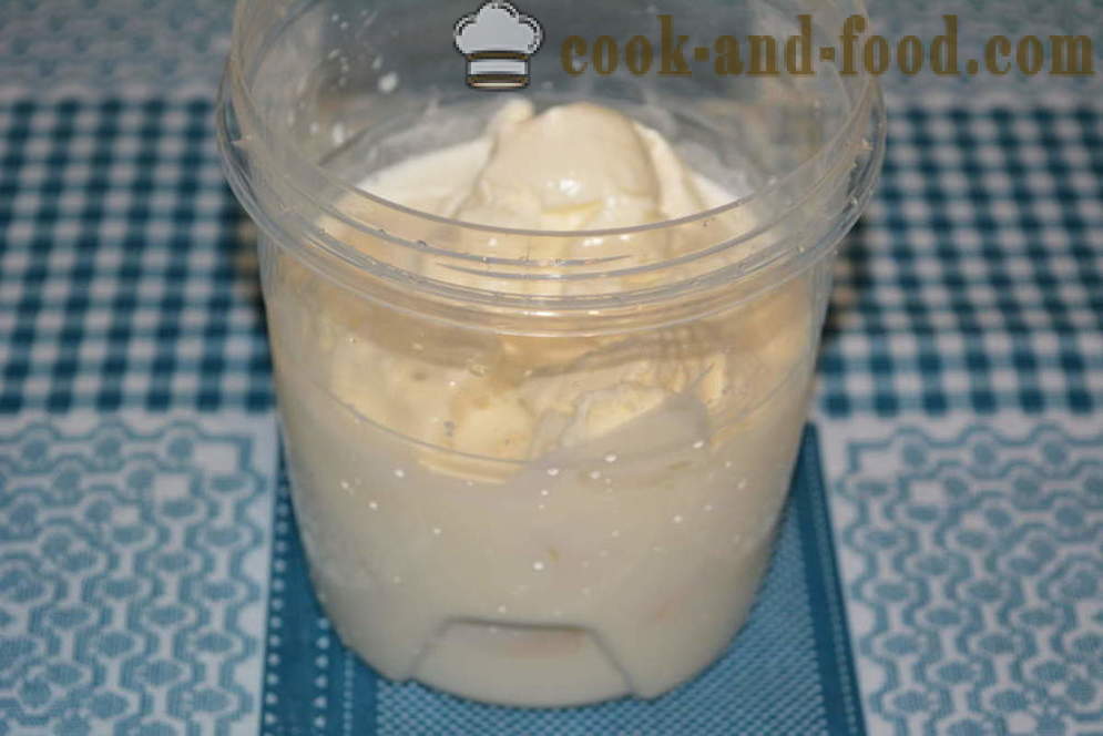 Cocktail do leite com sorvete e banana no liquidificador - como fazer um milkshake em casa, passo a passo fotos de receitas