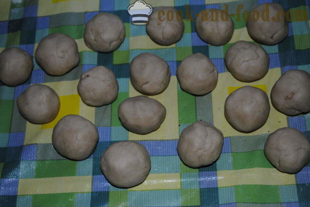 Biscoitos caseiros deliciosos com cogumelos amido - como cozinhar biscoitos champignons, fotos passo a passo receita