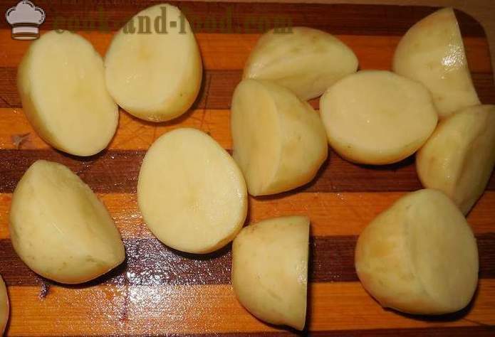 Batatas novas deliciosas em creme de leite com aneto e alho - como cozinhar um delicioso batatas novas, uma receita simples com uma foto