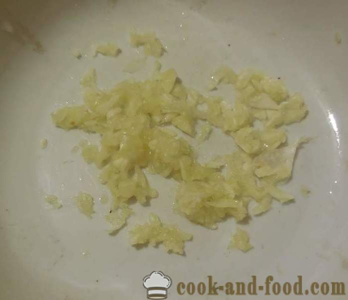 Croutons de alho caseiro no forno, adequado para a cerveja, sopa ou salada - como fazer croutons de alho em casa, a receita com uma foto