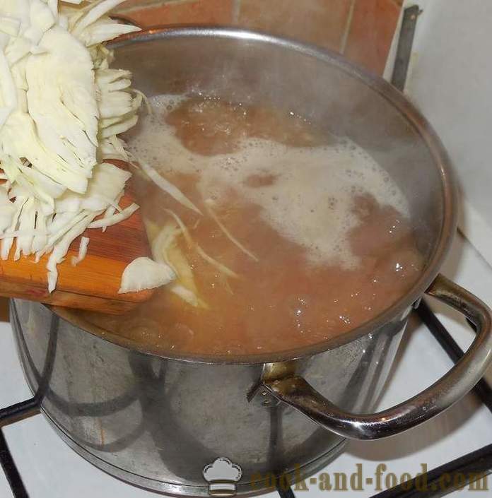 Sopa caseira deliciosa com feijão em ucraniano - como cozinhar sopa com feijão em ucraniano - um passo a passo fotos de receitas