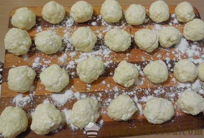 Bolinhos preguiçosos de queijo cottage em multivarka - receita com as fotos - passo a passo, como fazer bolinhos preguiçosos vapor