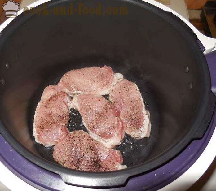 Bife de porco suculento com cebola - como cozinhar um delicioso bife na multivarka - um passo a passo fotos de receitas