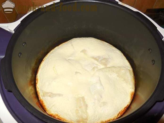 Torta de pão pita com queijo creme - pita torta simples e deliciosa no multivarka receita com as fotos.