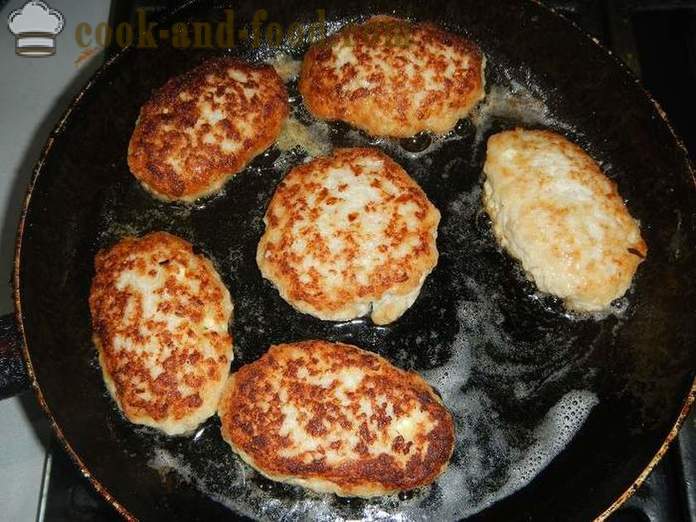Meatballs deliciosos recheados com ovos e queijo - como cozinhar almôndegas com recheio, um passo a receita passo com fotos.